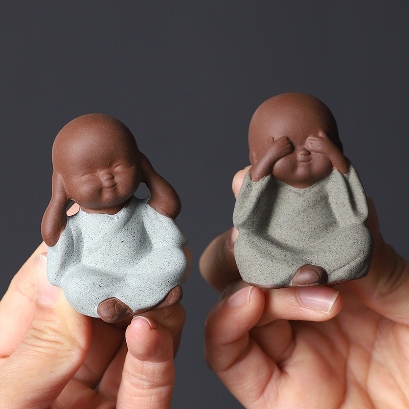 Y Ceramic Mini Monk Figurines  - Bonsai Garden Meaning ulasan dan harga